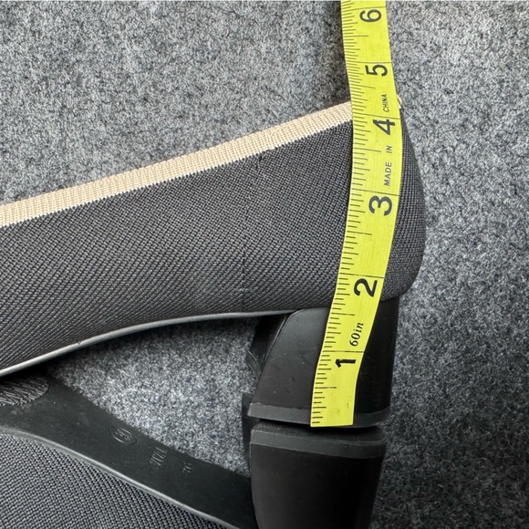 Vivaia Almond-Toe Stress Free Chunky Heels (Julie Arch Pro) - Picture 12 of 12